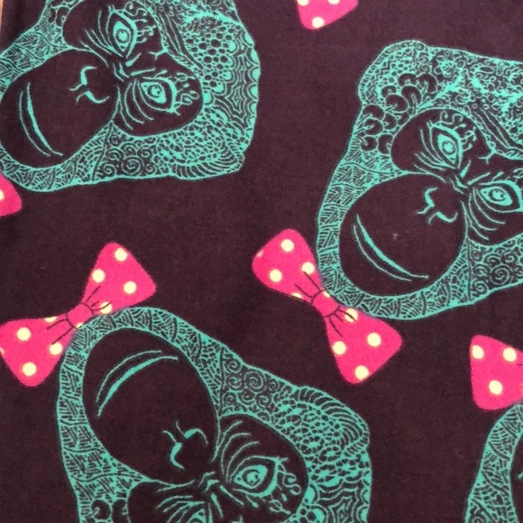 —One Size LuLaRoe Monkey Leggings - Picture 2 of 3